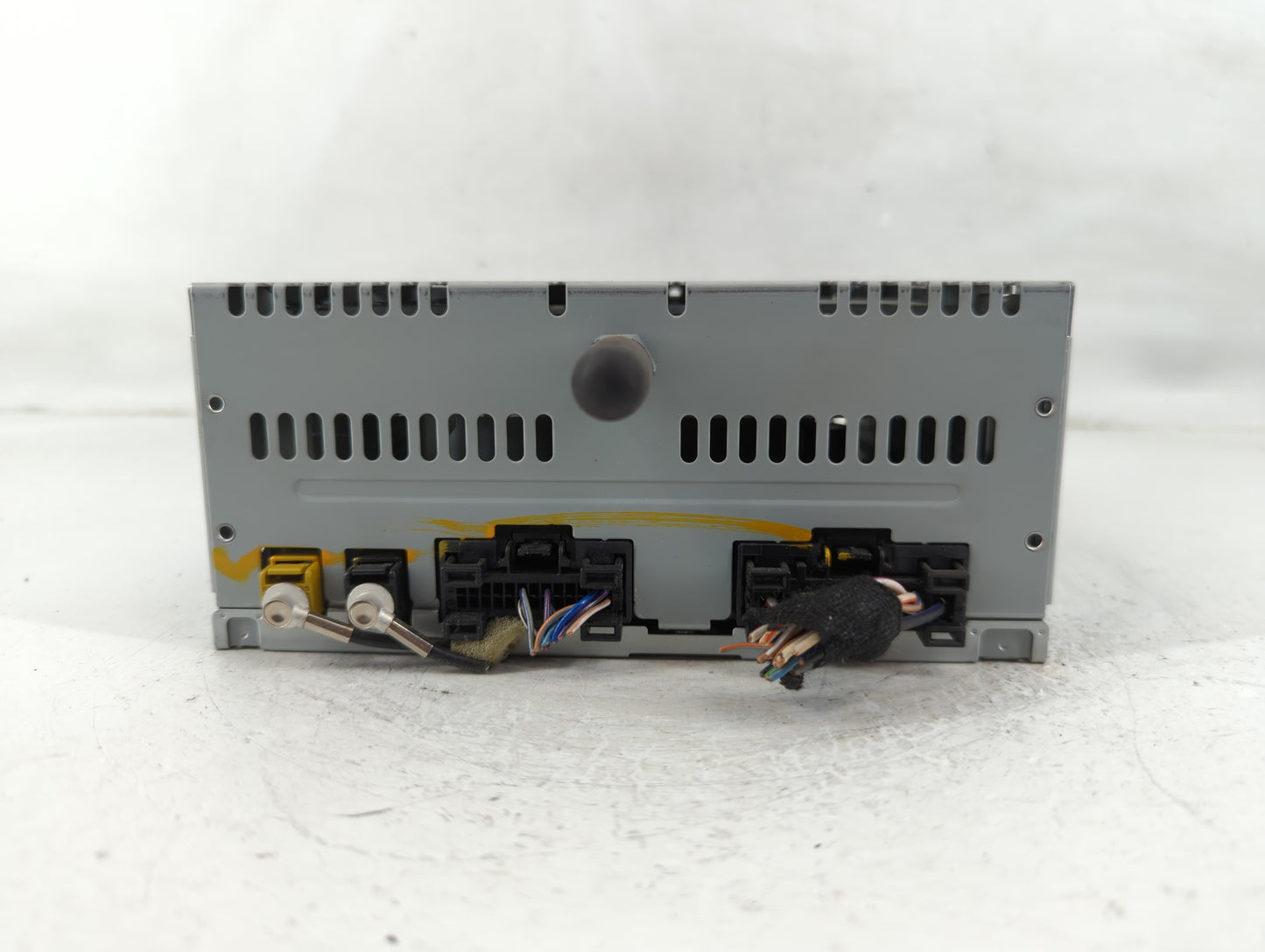 2013 Ford Edge Radio AM FM Cd Player Receiver Replacement P/N:DT4T-19C107-FA Fits OEM Used Auto Parts - Oemusedautoparts1.co