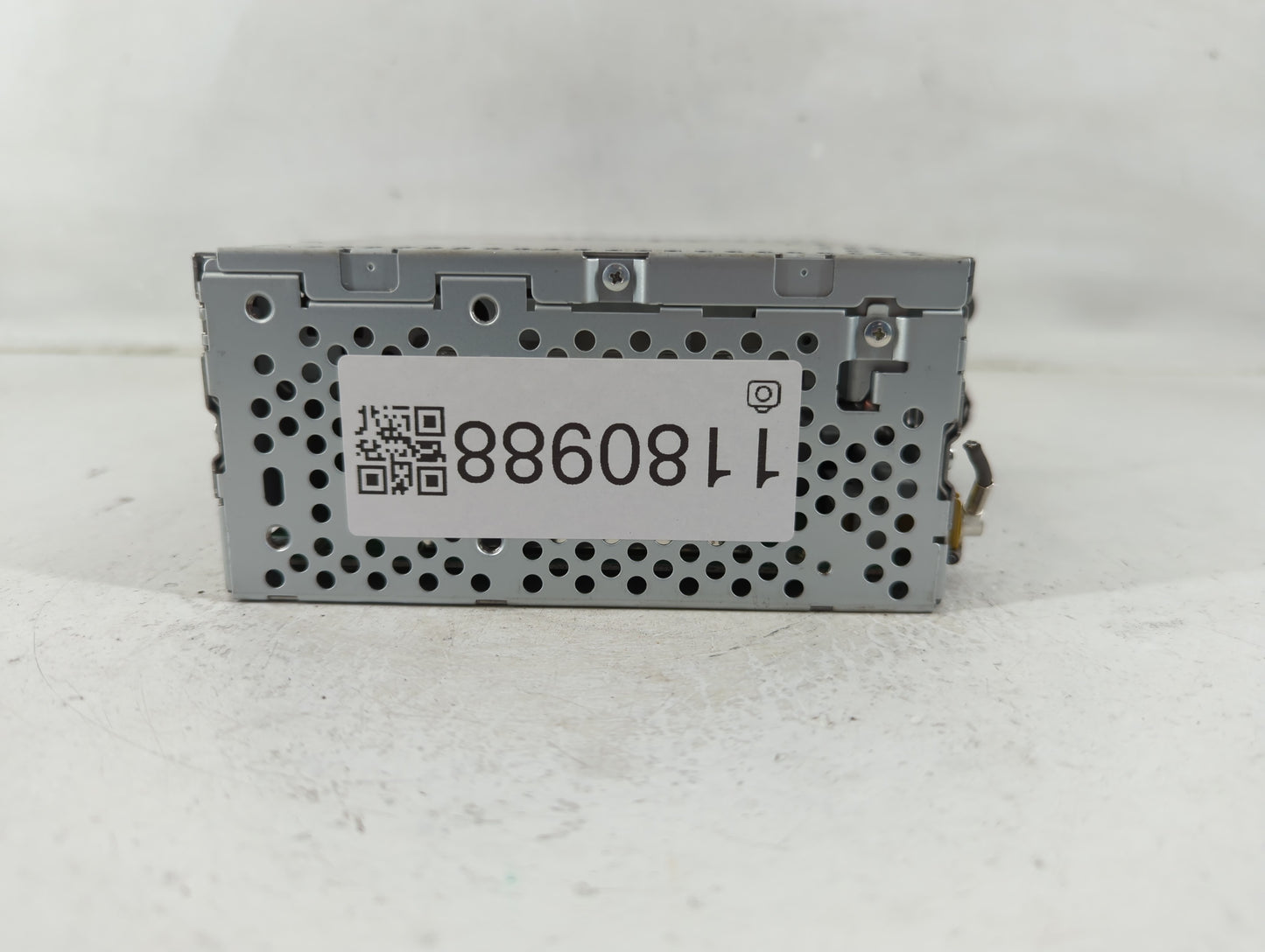 2013 Ford Edge Radio AM FM Cd Player Receiver Replacement P/N:DT4T-19C107-BB Fits OEM Used Auto Parts - Oemusedautoparts1.co