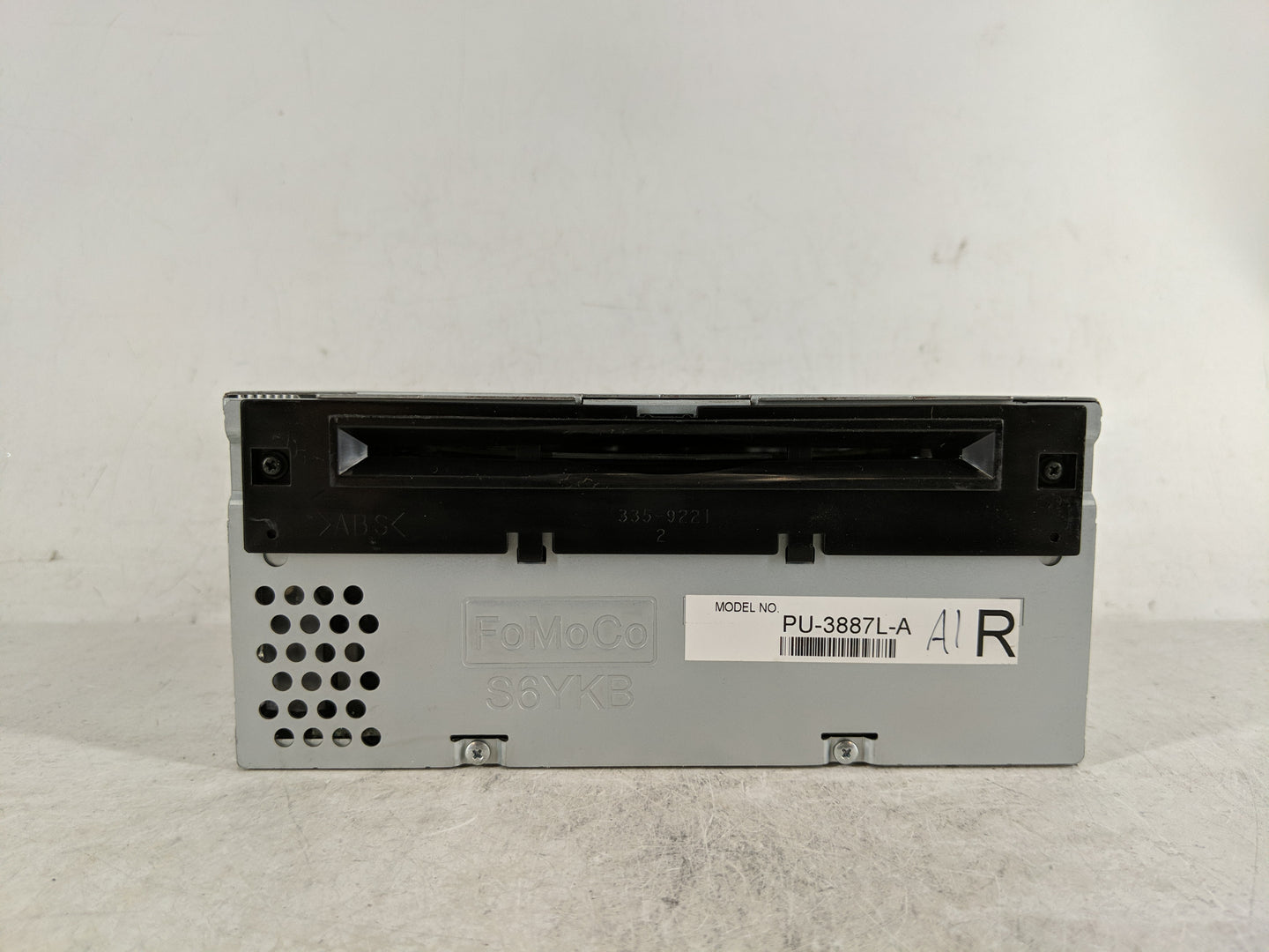 2013 Ford Edge Radio AM FM Cd Player Receiver Replacement P/N:DT4T-19C107-FA Fits OEM Used Auto Parts - Oemusedautoparts1.co