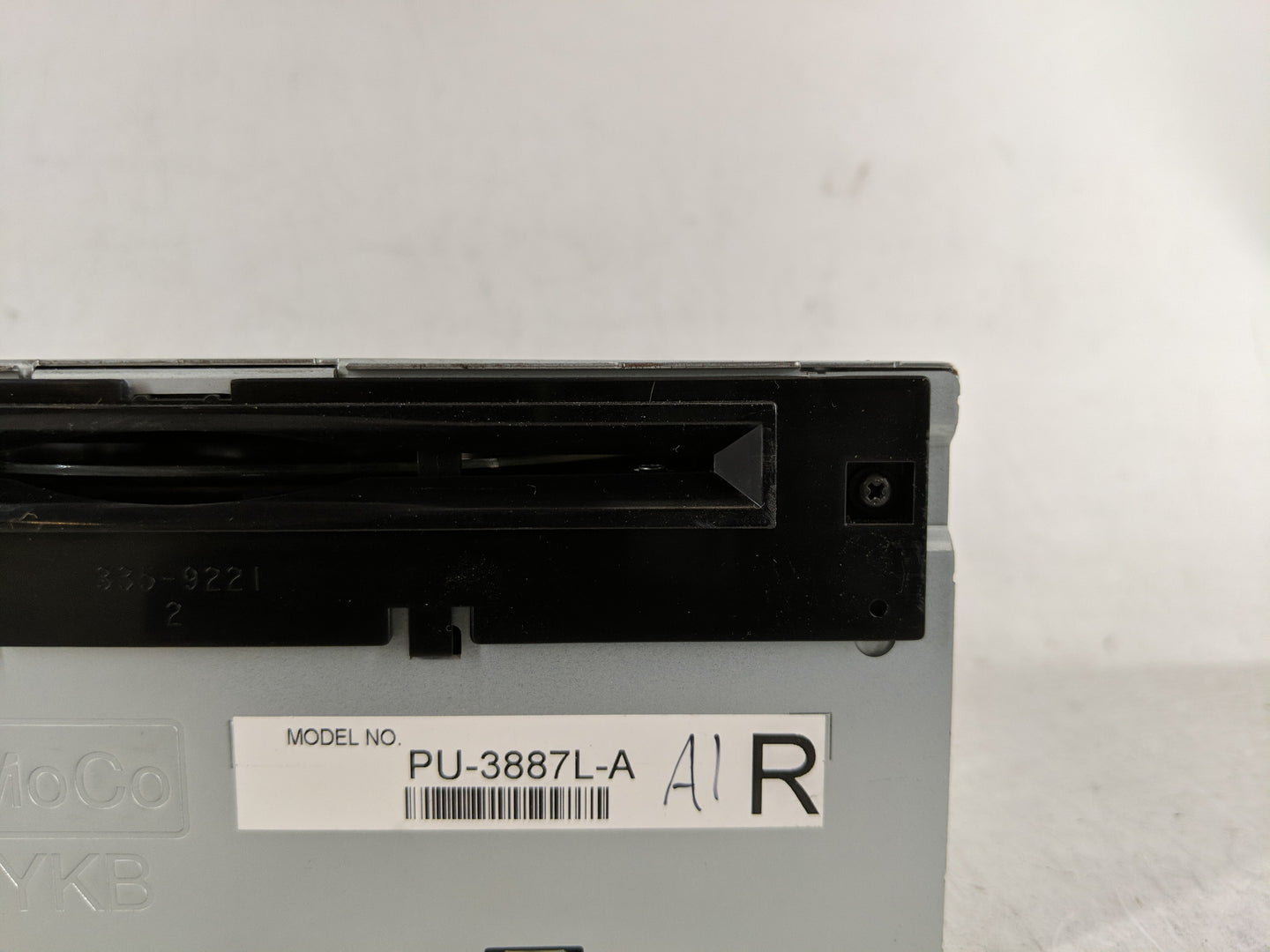 2013 Ford Edge Radio AM FM Cd Player Receiver Replacement P/N:DT4T-19C107-FA Fits OEM Used Auto Parts - Oemusedautoparts1.co
