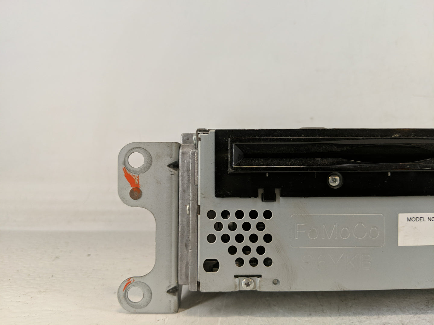 2013 Ford Edge Radio AM FM Cd Player Receiver Replacement P/N:DT4T-19C107-CB Fits OEM Used Auto Parts - Oemusedautoparts1.co