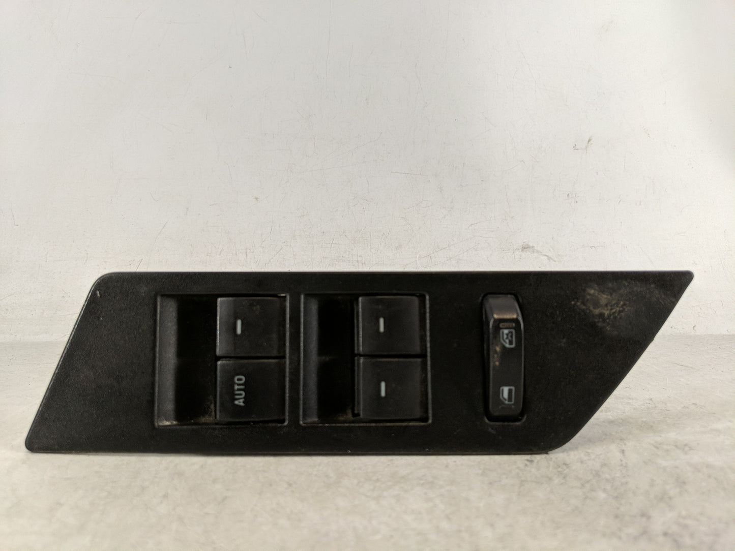 2011-2014 Ford Edge Master Power Window Switch Replacement Driver Side Left P/N:BT4T-14540-AAW Fits Fits 2011 2012 2013 2014