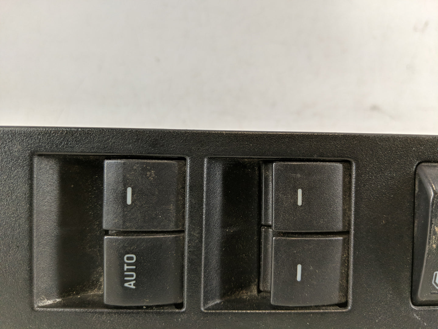 2011-2014 Ford Edge Master Power Window Switch Replacement Driver Side Left P/N:BT4T-14540-AAW Fits Fits 2011 2012 2013 2014