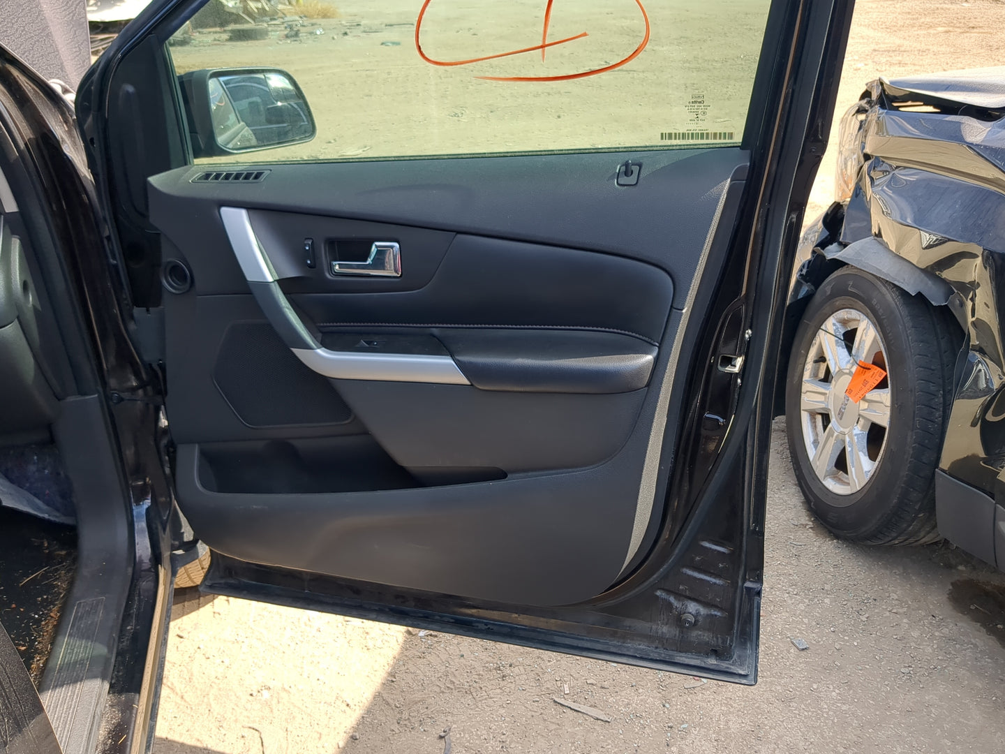 2013 Ford Edge Front Right Passenger Interior Door Panel Trim - Oemusedautoparts1.com