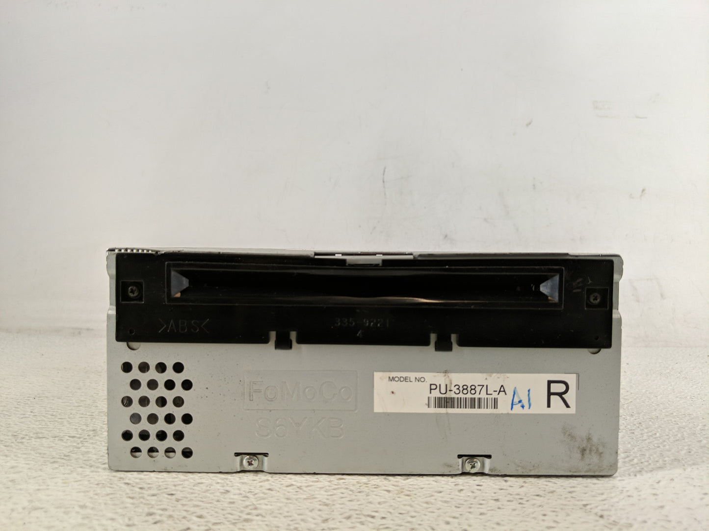 2013 Ford Edge Radio AM FM Cd Player Receiver Replacement P/N:DT4T-19C107-FA Fits OEM Used Auto Parts - Oemusedautoparts1.co