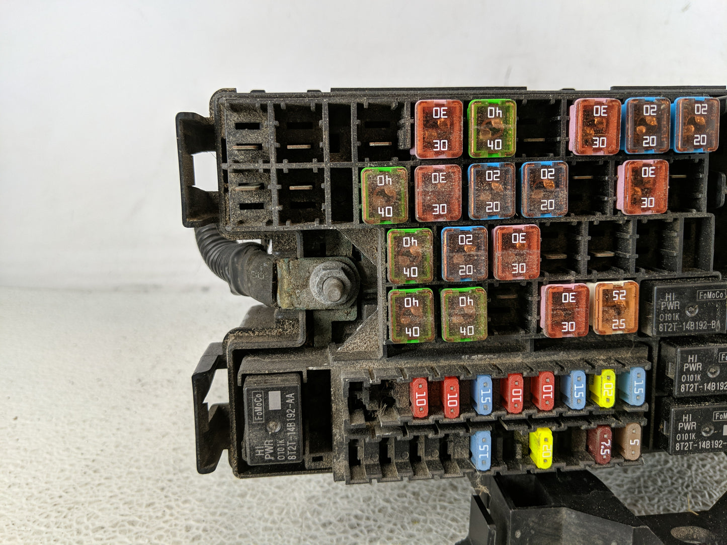 2012-2014 Ford Edge Fusebox Fuse Box Panel Relay Module Fits Fits 2012 2013 2014 OEM Used Auto Parts - Oemusedautoparts1.com