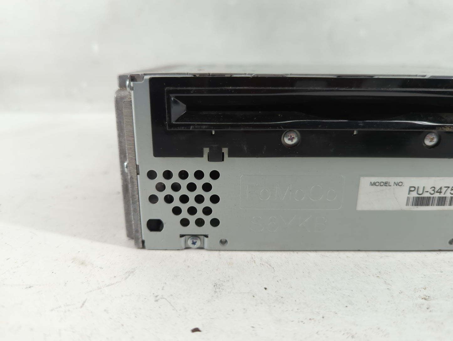 2013 Ford Edge Radio AM FM Cd Player Receiver Replacement P/N:DT4T-19C107-CA Fits OEM Used Auto Parts - Oemusedautoparts1.co