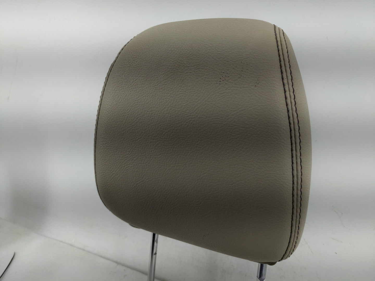 2013 Ford Edge Headrest Head Rest Front Driver Passenger Seat Fits OEM Used Auto Parts - Oemusedautoparts1.com