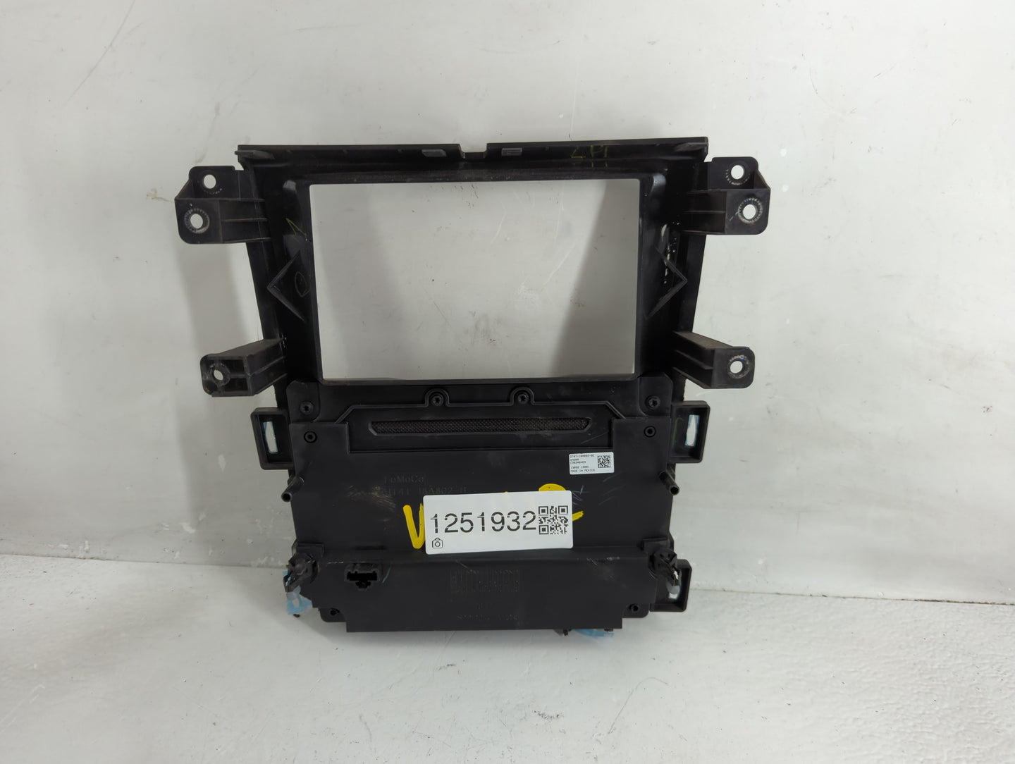 2013-2013 Ford Edge Radio Control Panel - Oemusedautoparts1.com