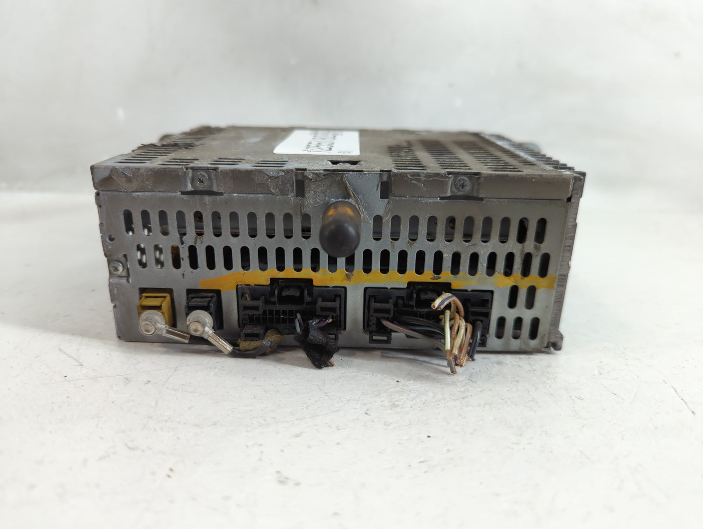 2013-2014 Ford Edge Radio AM FM Cd Player Receiver Replacement P/N:DT4T-19C107-BB Fits Fits 2013 2014 OEM Used Auto Parts - 