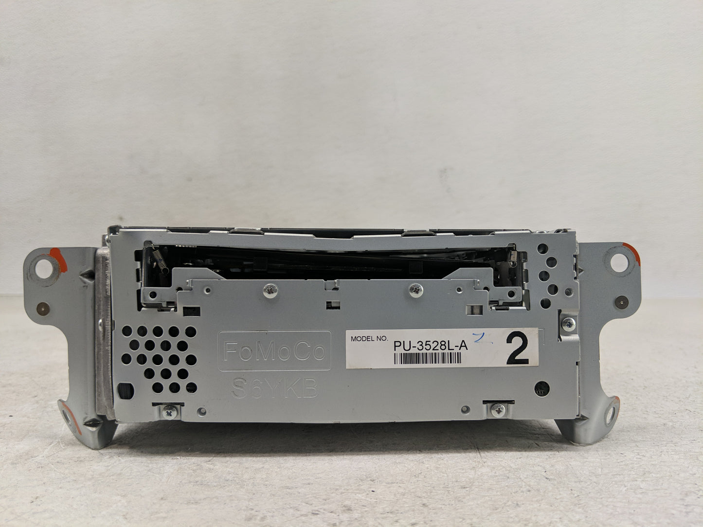 2013 Ford Edge Radio AM FM Cd Player Receiver Replacement P/N:PU-3528L-A Fits OEM Used Auto Parts - Oemusedautoparts1.com