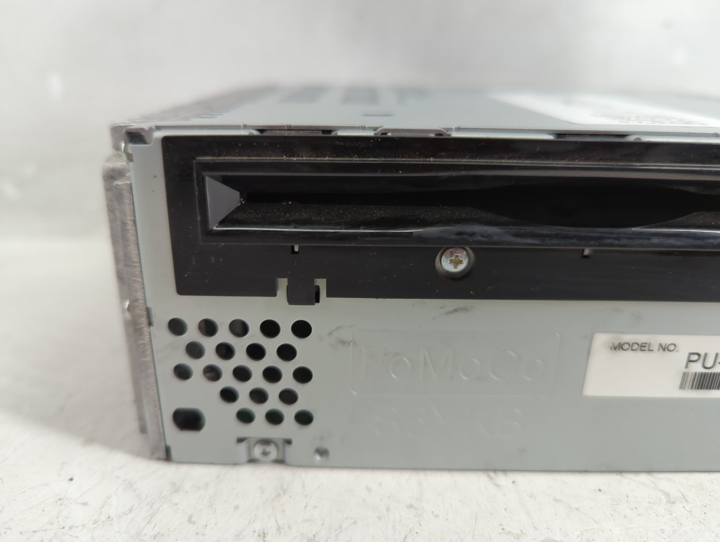 2013 Ford Edge Radio AM FM Cd Player Receiver Replacement P/N:DT4T-119C107-CB Fits OEM Used Auto Parts - Oemusedautoparts1.c