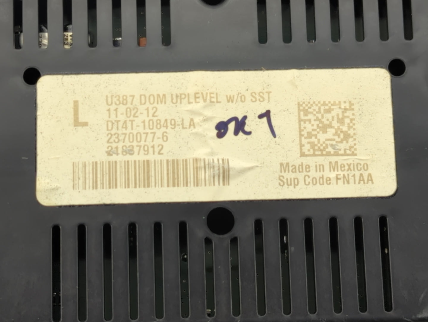 2013 Ford Edge Instrument Cluster Speedometer Gauges P/N:DT4T-10849-LA Fits OEM Used Auto Parts - Oemusedautoparts1.com