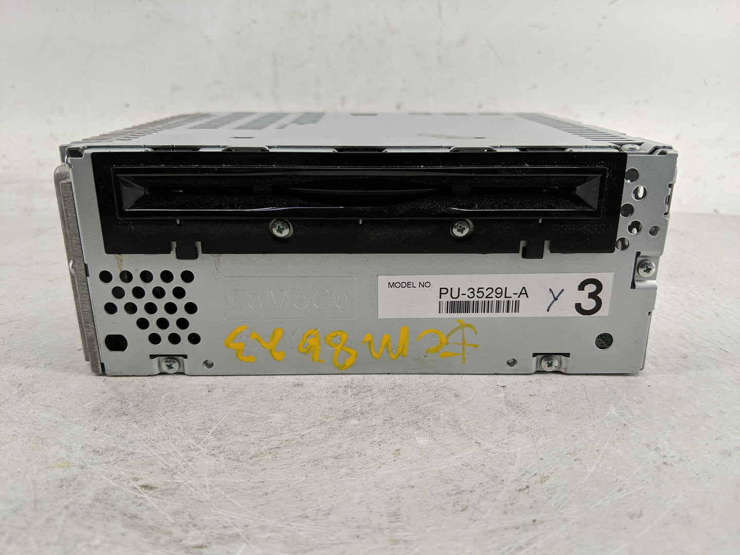 2013 Ford Edge Radio AM FM Cd Player Receiver Replacement P/N:DT4T-19C107-CB Fits OEM Used Auto Parts - Oemusedautoparts1.co