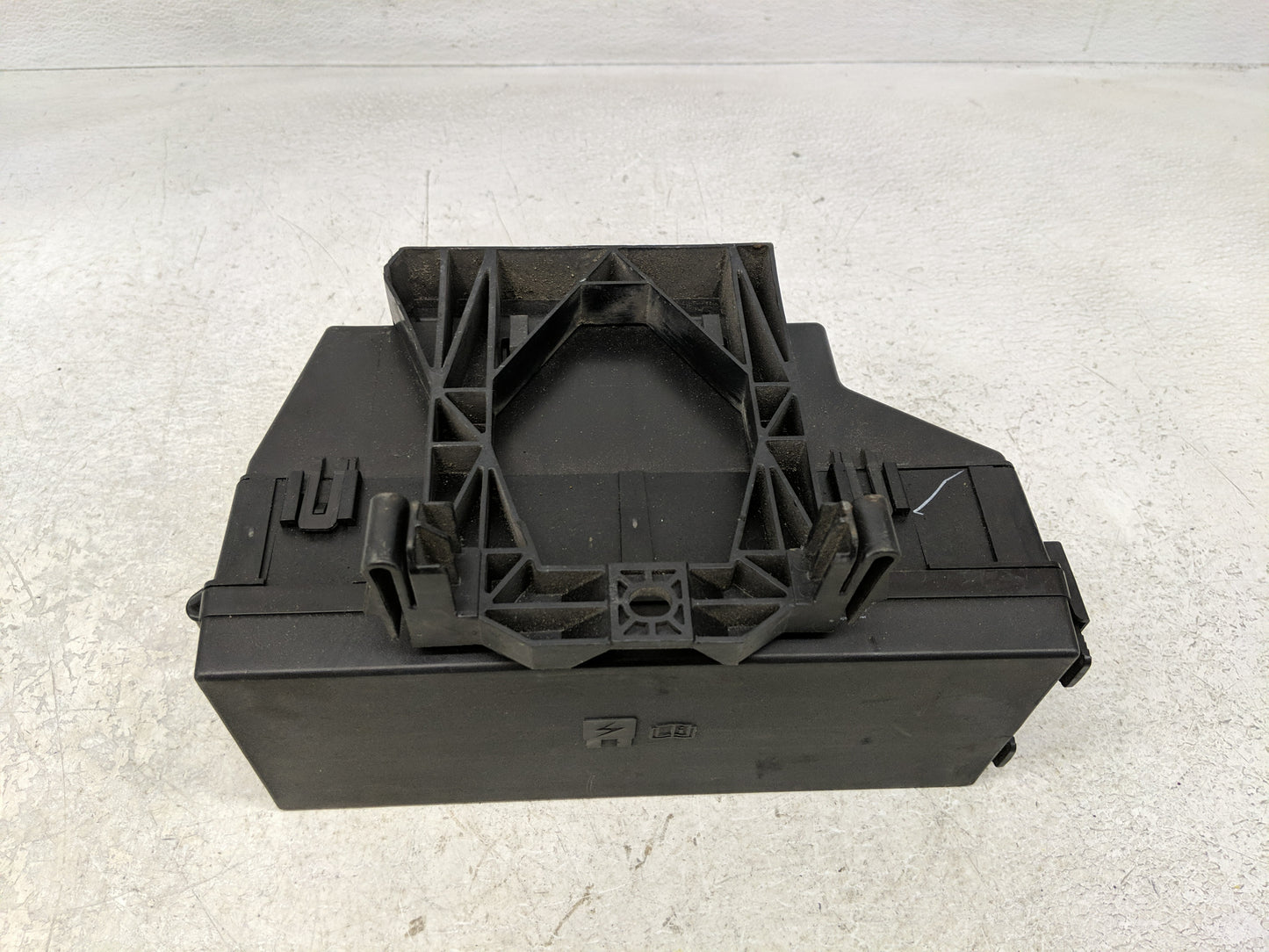 2012-2014 Ford Edge Fusebox Fuse Box Panel Relay Module Fits Fits 2012 2013 2014 OEM Used Auto Parts - Oemusedautoparts1.com