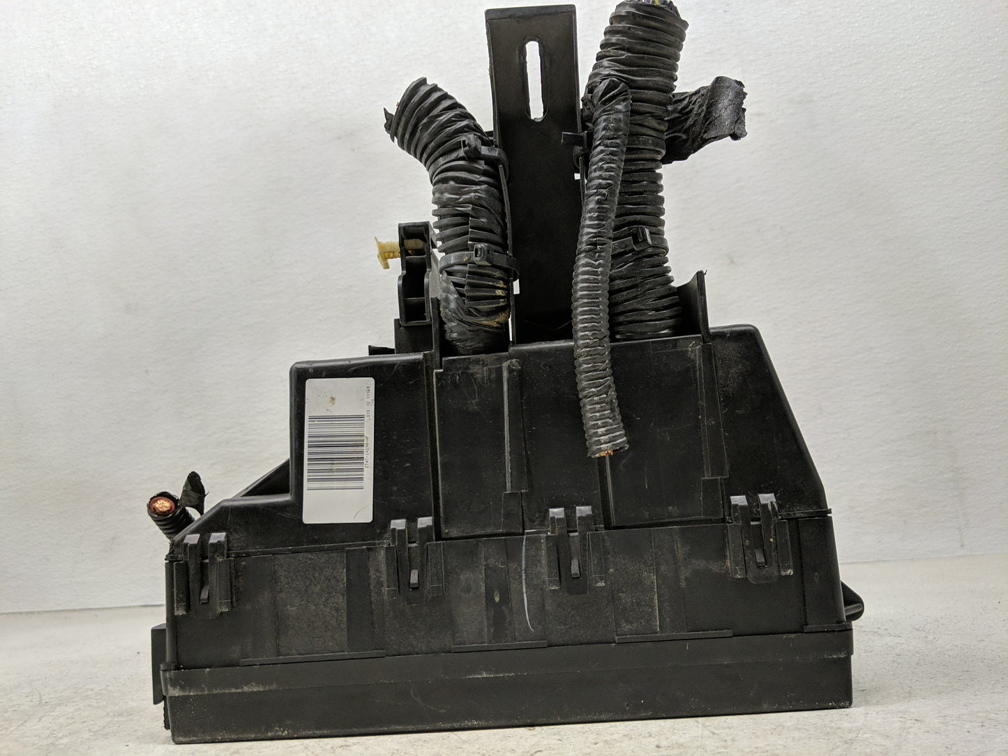 2012-2014 Ford Edge Fusebox Fuse Box Panel Relay Module Fits Fits 2012 2013 2014 OEM Used Auto Parts - Oemusedautoparts1.com