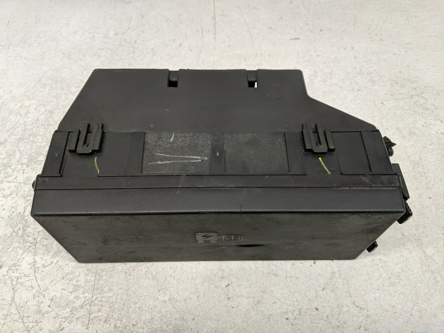 2012-2014 Ford Edge Fusebox Fuse Box Panel Relay Module Fits Fits 2012 2013 2014 OEM Used Auto Parts - Oemusedautoparts1.com