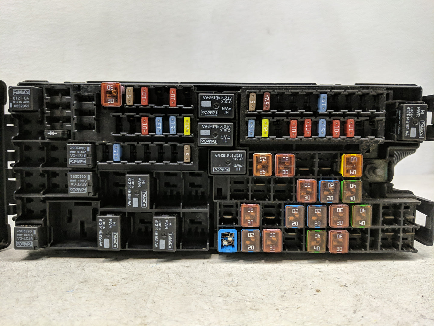 2012-2014 Ford Edge Fusebox Fuse Box Panel Relay Module Fits Fits 2012 2013 2014 OEM Used Auto Parts - Oemusedautoparts1.com