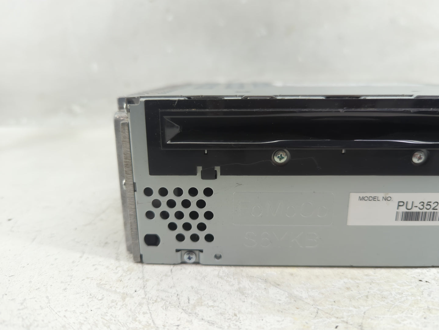 2013-2014 Ford Edge Radio AM FM Cd Player Receiver Replacement P/N:DT4T-19C107-BB Fits Fits 2013 2014 OEM Used Auto Parts - 