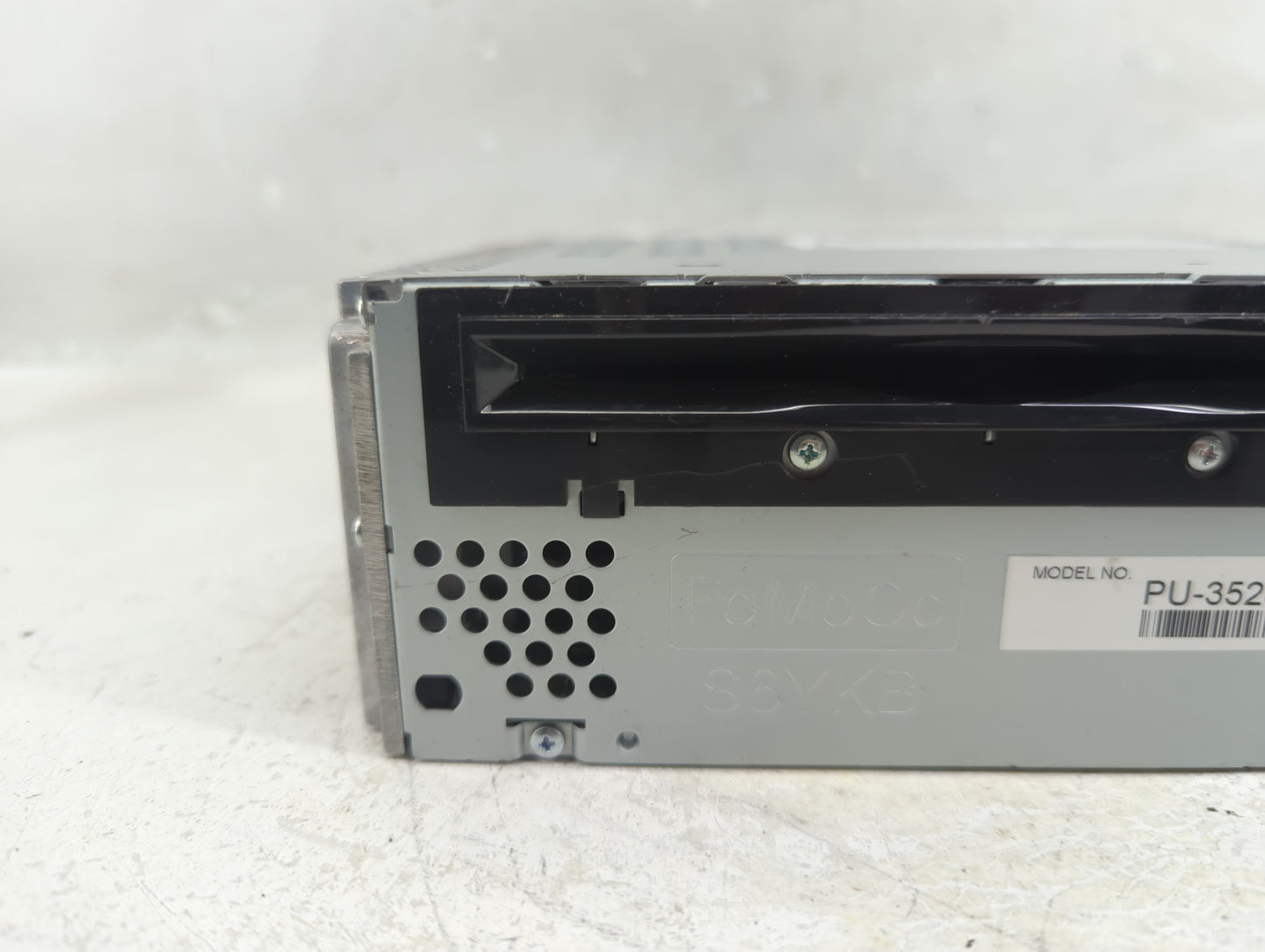2013-2014 Ford Edge Radio AM FM Cd Player Receiver Replacement P/N:DT4T-19C107-BB Fits Fits 2013 2014 OEM Used Auto Parts - 