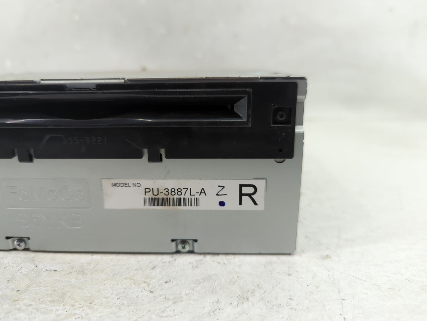 2013 Ford Edge Radio AM FM Cd Player Receiver Replacement P/N:DT4T19C107FA Fits OEM Used Auto Parts - Oemusedautoparts1.com