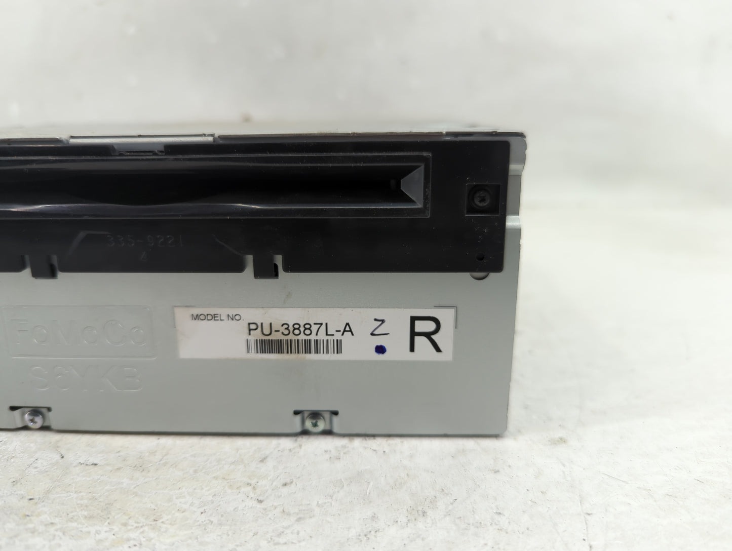 2013 Ford Edge Radio AM FM Cd Player Receiver Replacement P/N:DT4T19C107FA Fits OEM Used Auto Parts - Oemusedautoparts1.com