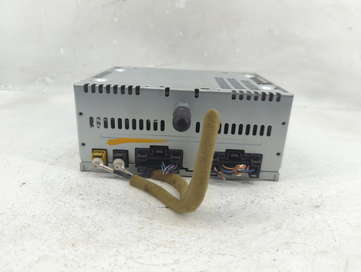 2013 Ford Edge Radio AM FM Cd Player Receiver Replacement P/N:DT4T19C107FA Fits OEM Used Auto Parts - Oemusedautoparts1.com