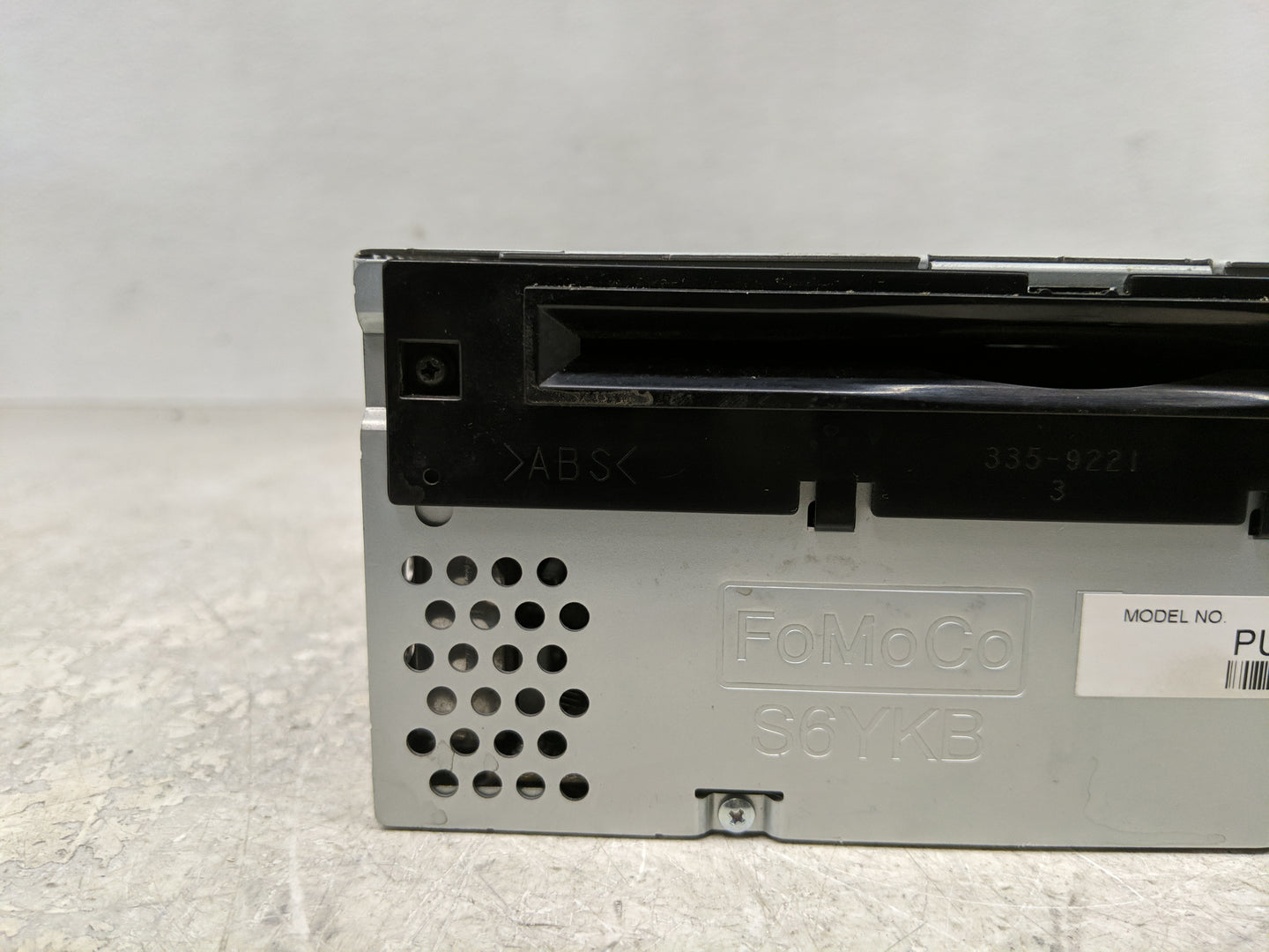 2013 Ford Edge Radio AM FM Cd Player Receiver Replacement P/N:DT4T19C107GA Fits OEM Used Auto Parts - Oemusedautoparts1.com