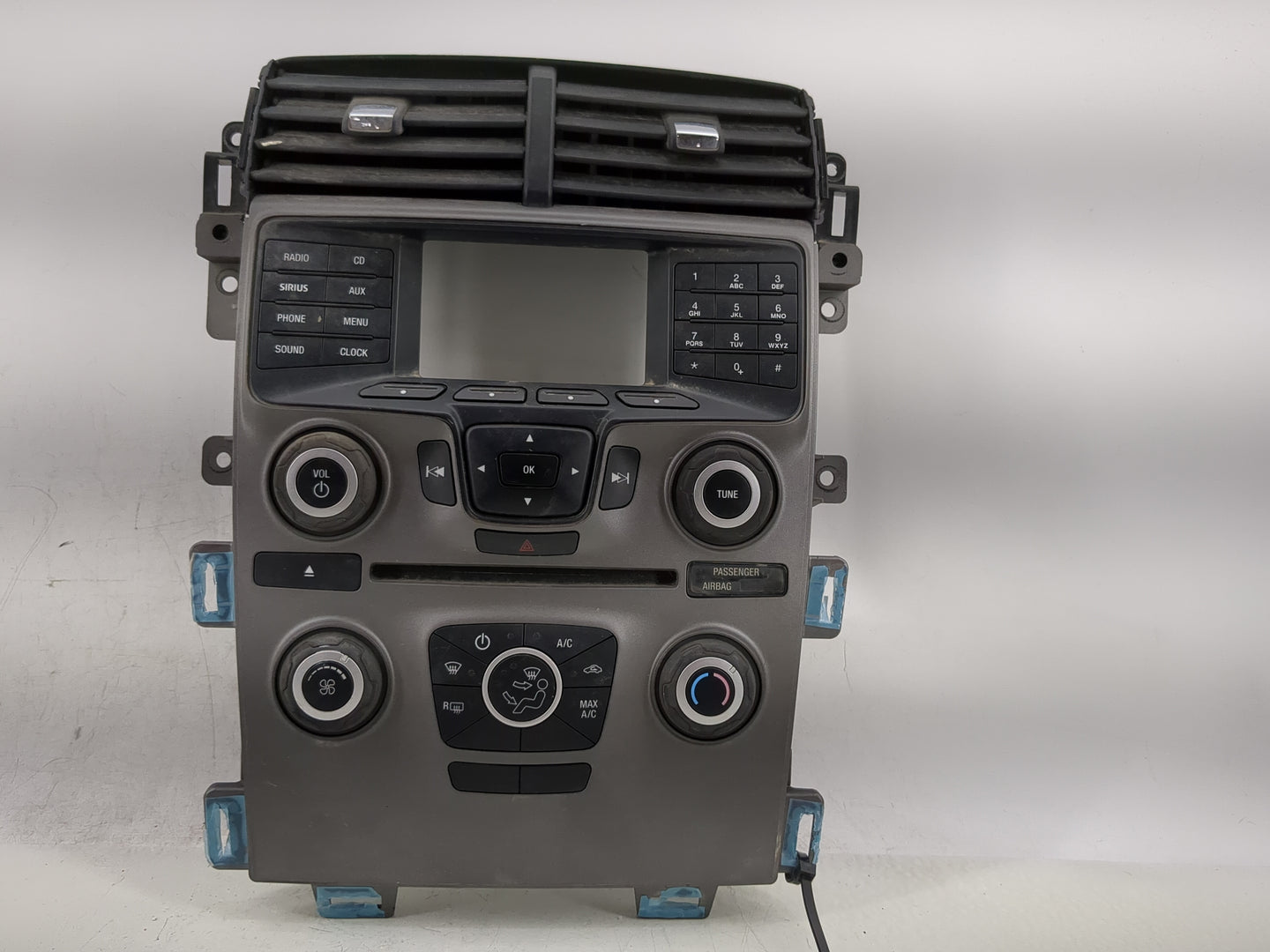 2013 Ford Edge Radio AM FM Cd Player Receiver Replacement P/N:DT4T-18A802-AB Fits OEM Used Auto Parts - Oemusedautoparts1.co