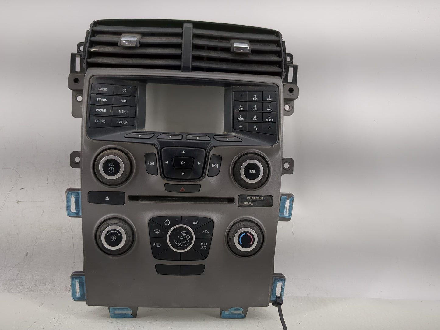 2013 Ford Edge Radio AM FM Cd Player Receiver Replacement P/N:DT4T-18A802-AB Fits OEM Used Auto Parts - Oemusedautoparts1.co