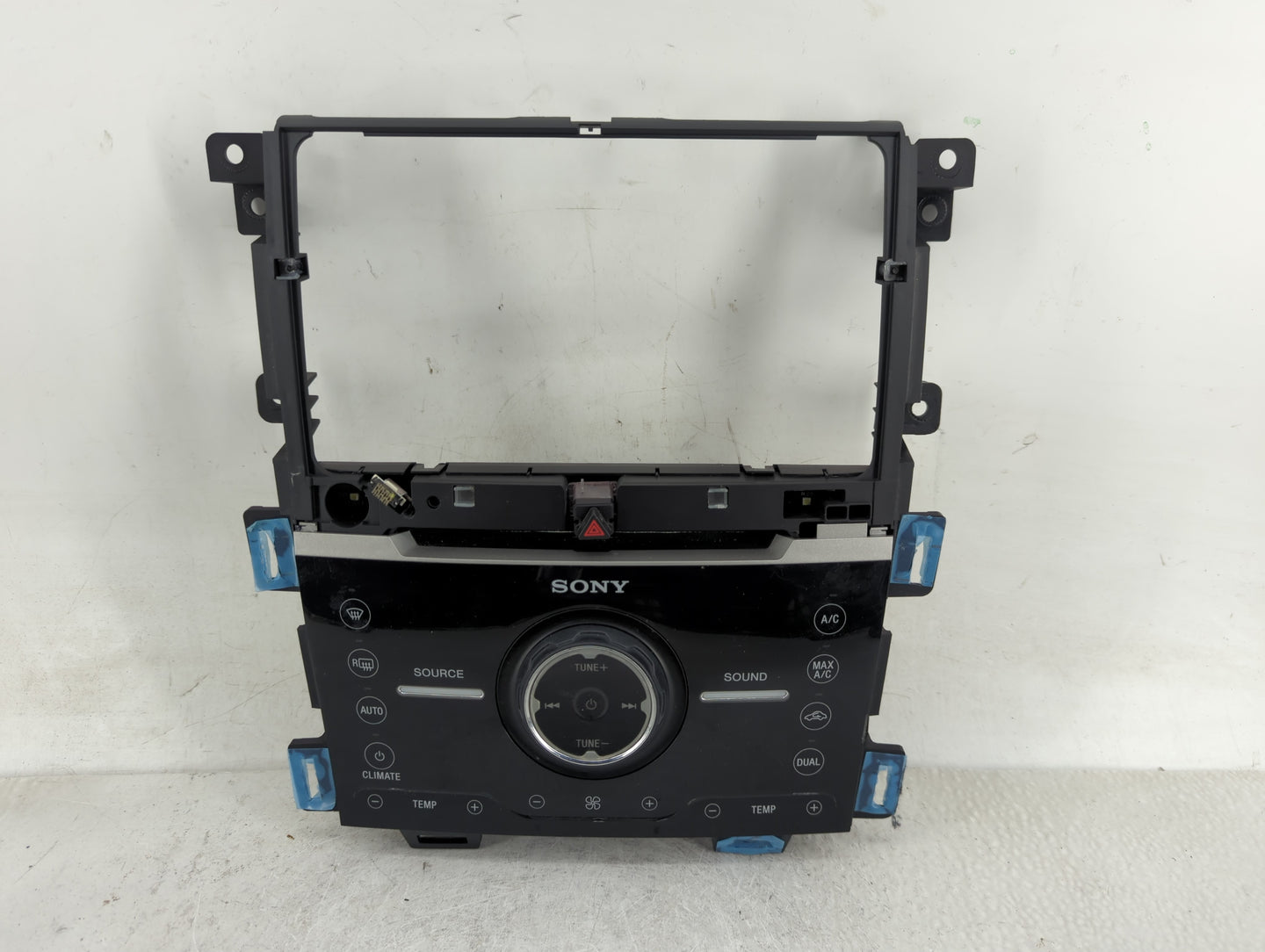 2013-2013 Ford Edge Radio Control Panel - Oemusedautoparts1.com