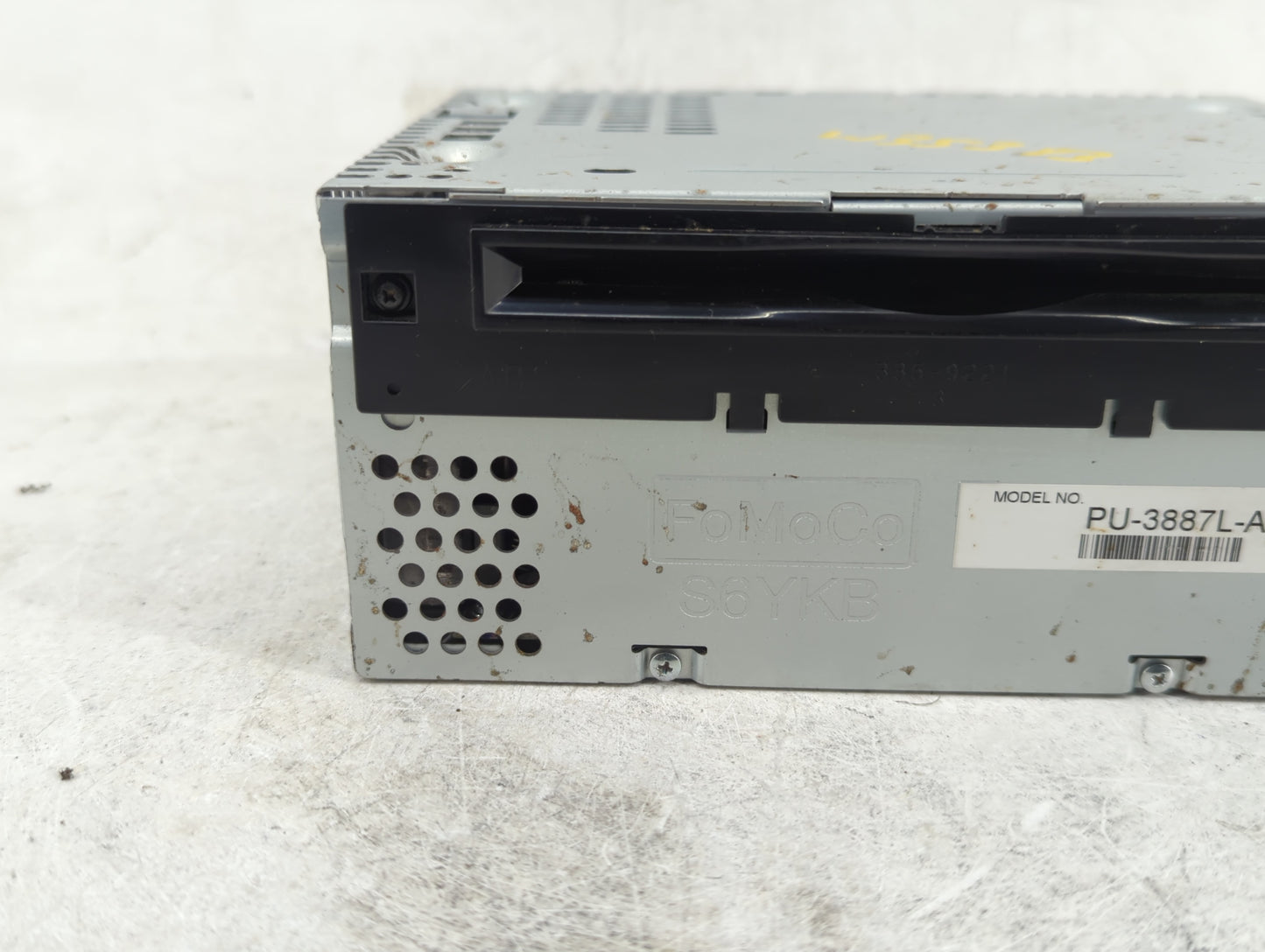 2013 Ford Edge Radio AM FM Cd Player Receiver Replacement P/N:DT4T-19C107-FA Fits OEM Used Auto Parts - Oemusedautoparts1.co
