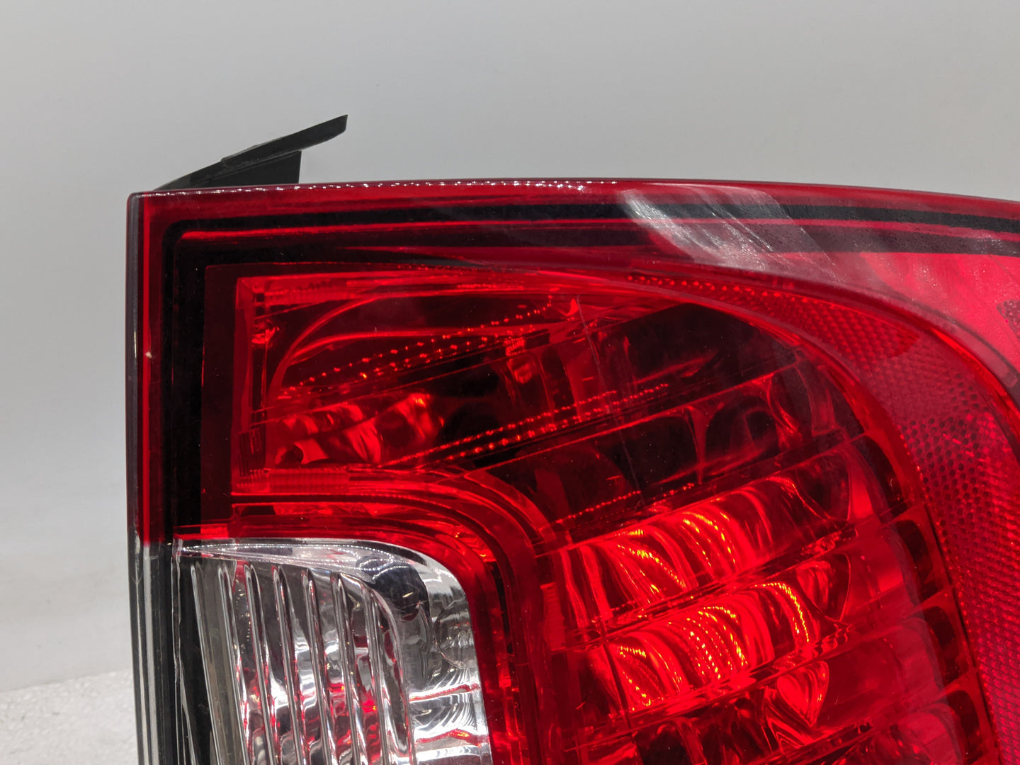 2011-2014 Ford Edge Tail Light Assembly Passenger Right OEM P/N:BT43-13B504-AE Fits Fits 2011 2012 2013 2014 OEM Used Auto P