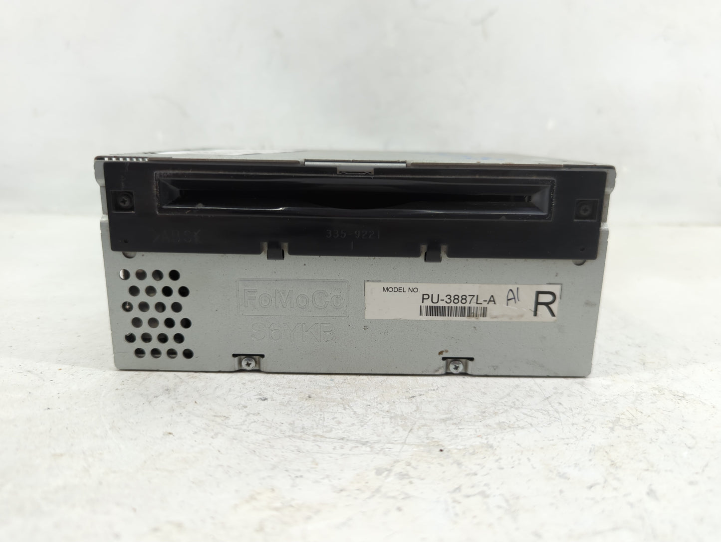2013 Ford Edge Radio AM FM Cd Player Receiver Replacement P/N:DT4T-19C107-FA Fits OEM Used Auto Parts - Oemusedautoparts1.co