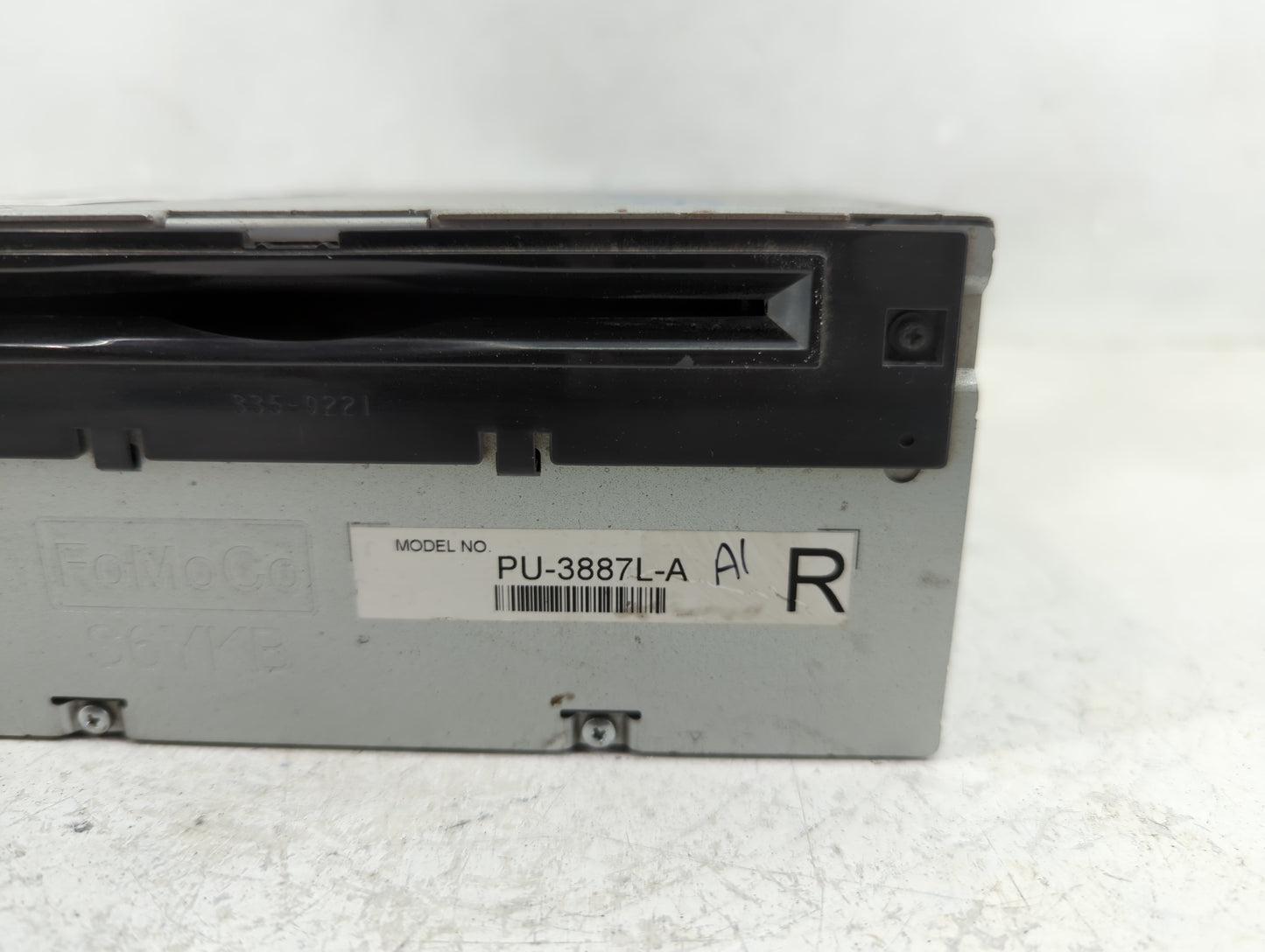 2013 Ford Edge Radio AM FM Cd Player Receiver Replacement P/N:DT4T-19C107-FA Fits OEM Used Auto Parts - Oemusedautoparts1.co
