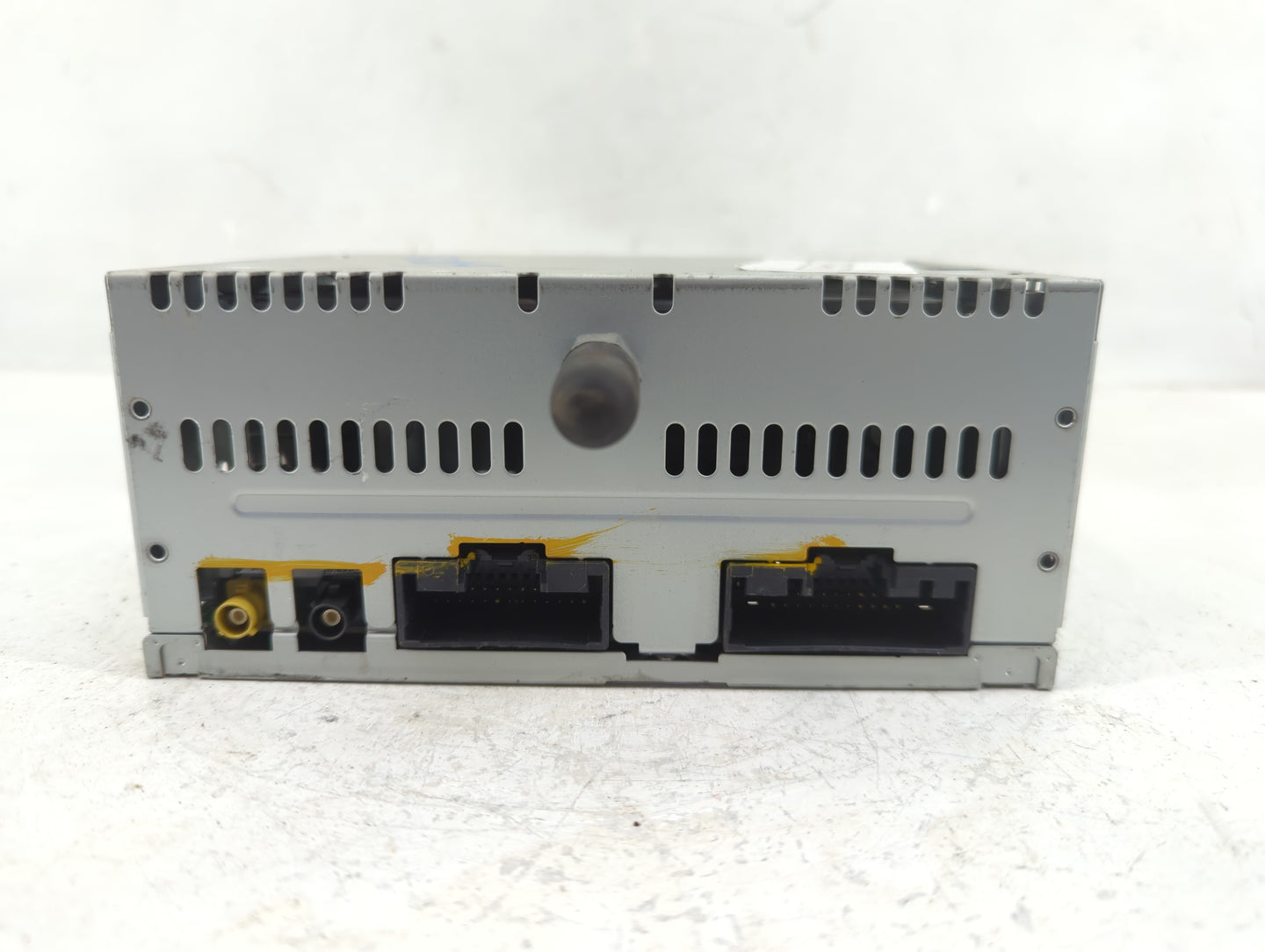 2013 Ford Edge Radio AM FM Cd Player Receiver Replacement P/N:DT4T-19C107-FA Fits OEM Used Auto Parts - Oemusedautoparts1.co