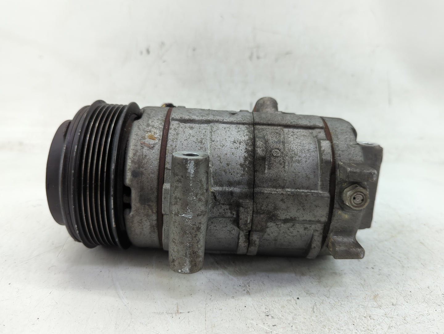 2011-2014 Ford Edge Air Conditioning A/c Ac Compressor Oem - Oemusedautoparts1.com