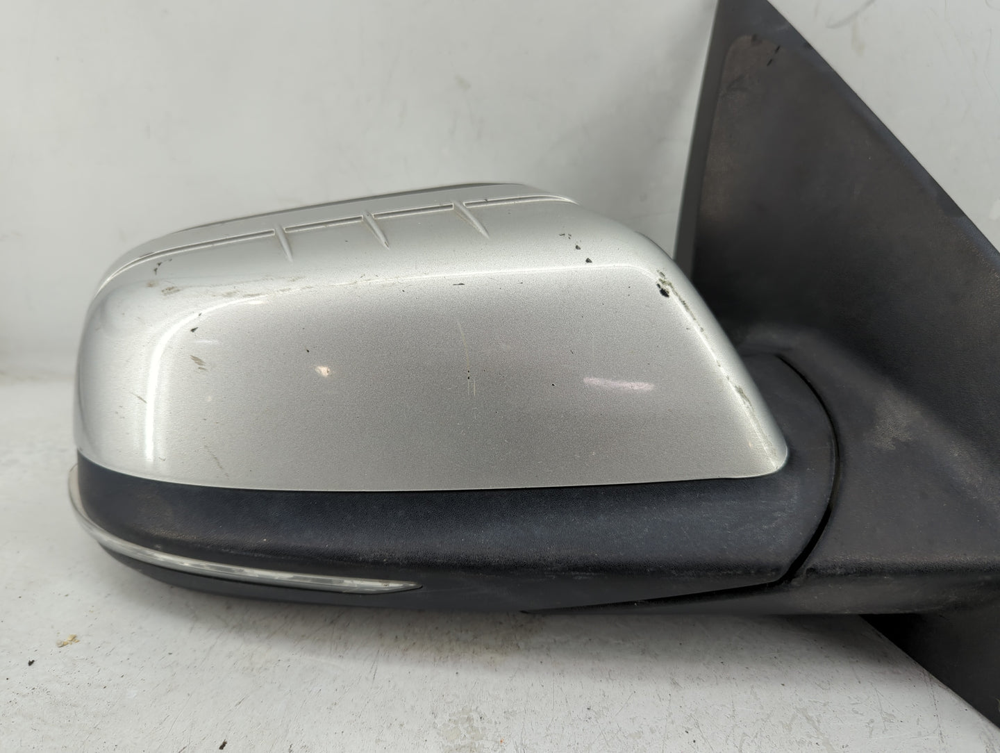 2013-2014 Ford Edge Passenger Side View Mirror - Right Door Mirror OEM Used - Oemusedautoparts1.com