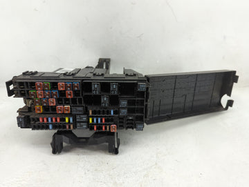 2012-2014 Ford Edge Fusebox Fuse Box Panel Relay Module P/N:BT4T-14A003-AA Fits Fits 2012 2013 2014 OEM Used Auto Parts