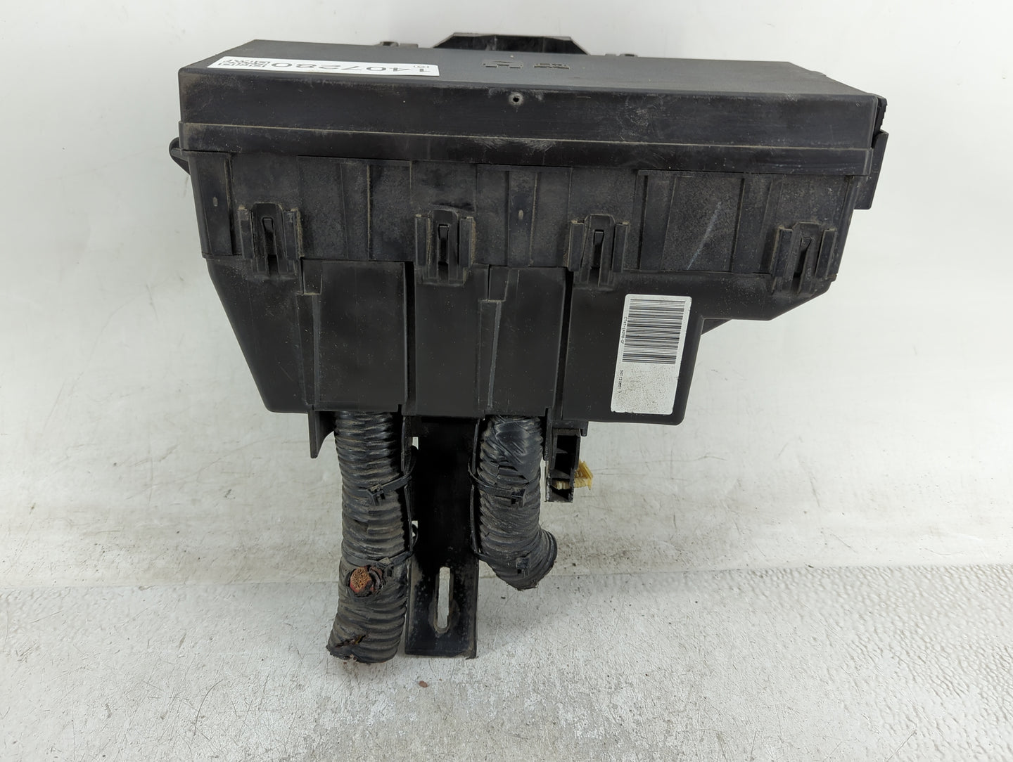 2012-2014 Ford Edge Fusebox Fuse Box Panel Relay Module P/N:CT4T-14290-GF Fits Fits 2012 2013 2014 OEM Used Auto Parts - Oem
