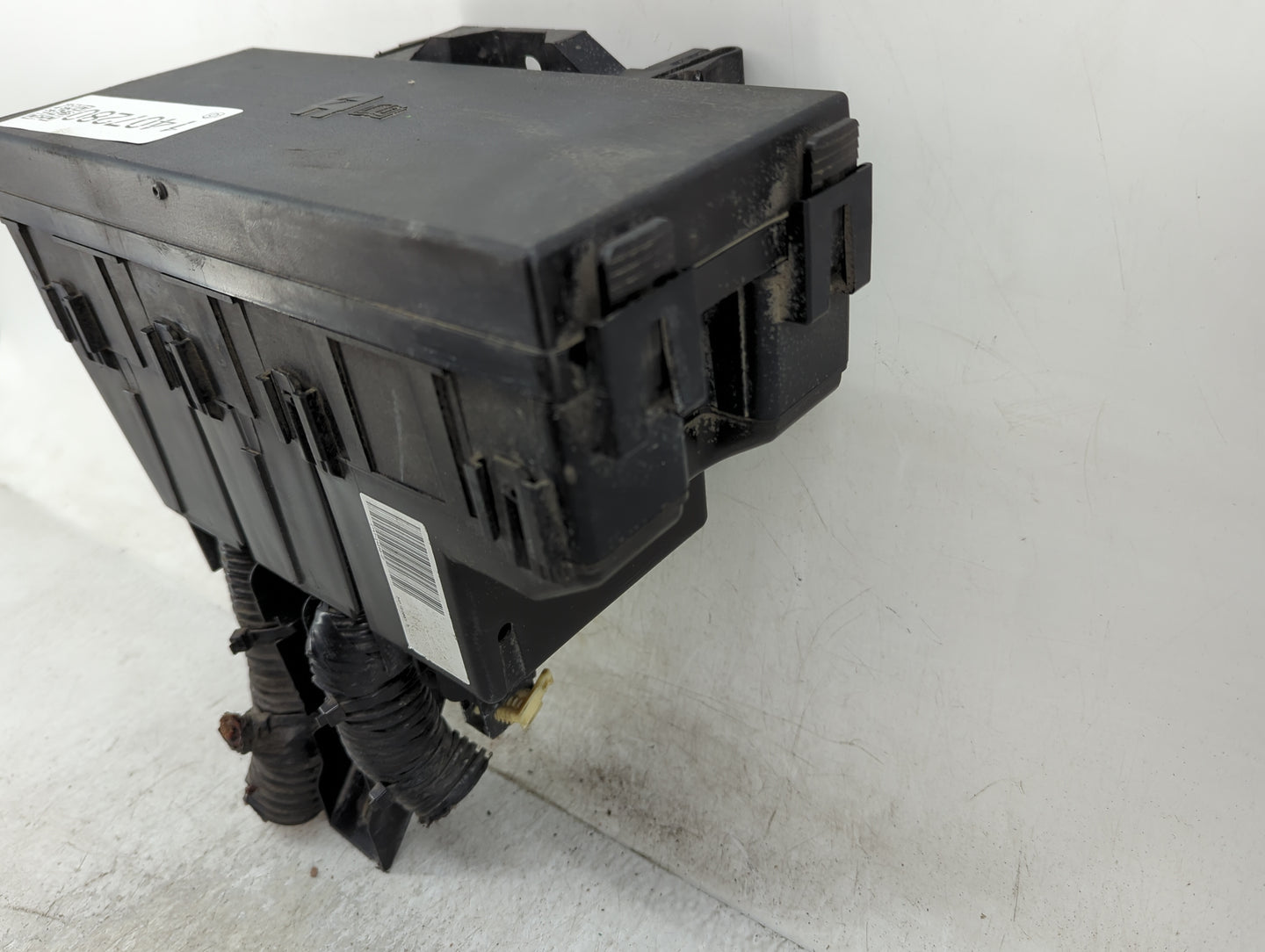 2012-2014 Ford Edge Fusebox Fuse Box Panel Relay Module P/N:CT4T-14290-GF Fits Fits 2012 2013 2014 OEM Used Auto Parts - Oem