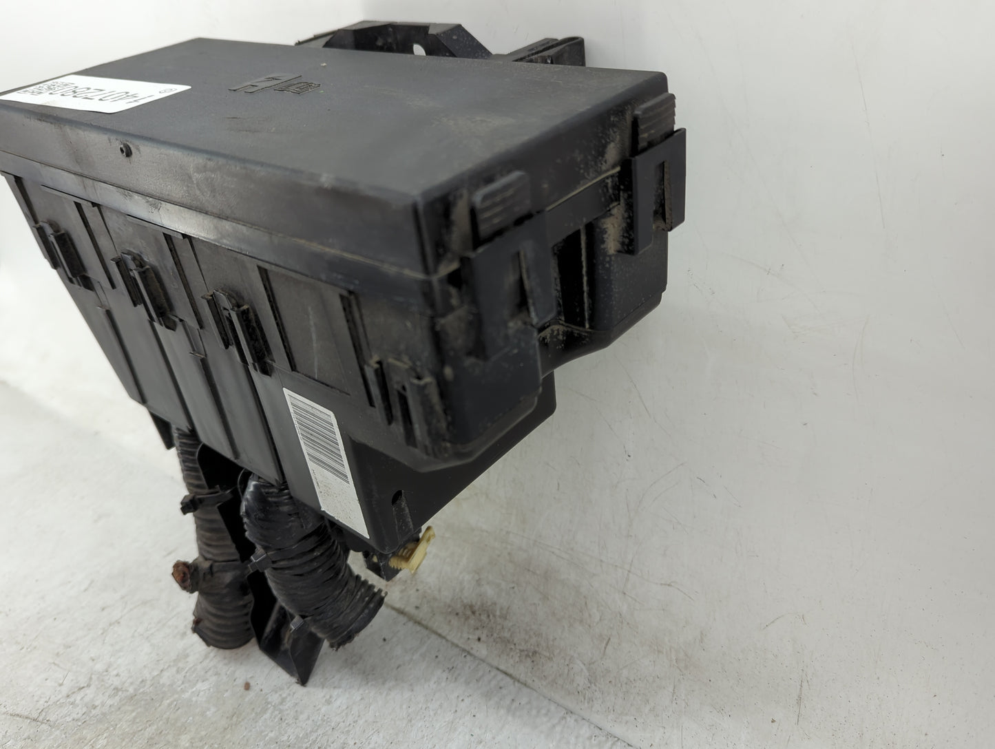 2012-2014 Ford Edge Fusebox Fuse Box Panel Relay Module P/N:CT4T-14290-GF Fits Fits 2012 2013 2014 OEM Used Auto Parts - Oem