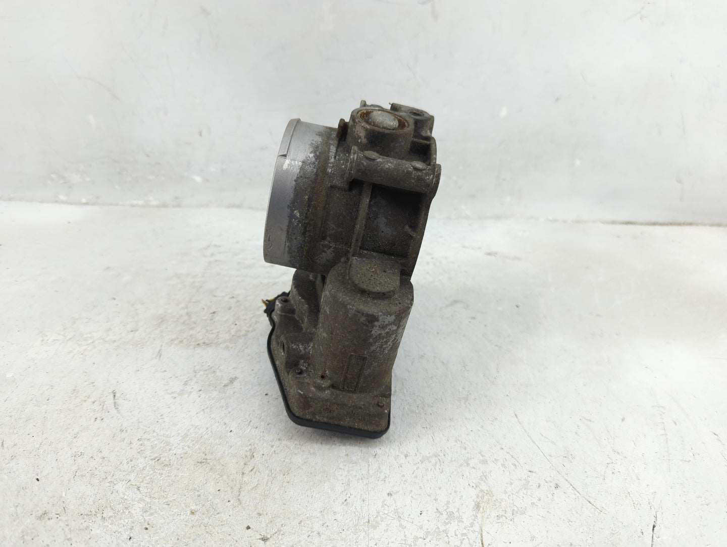 2011-2018 Ford Edge Throttle Body P/N:AT4E-EF Fits Fits 2011 2012 2013 2014 2015 2016 2017 2018 2019 OEM Used Auto Parts - O