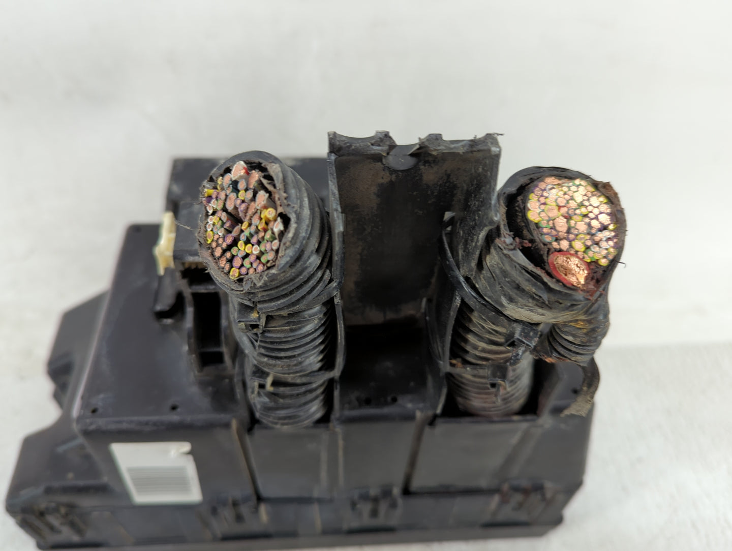 2012-2014 Ford Edge Fusebox Fuse Box Panel Relay Module P/N:CT4T-14290-LF Fits Fits 2012 2013 2014 OEM Used Auto Parts - Oem