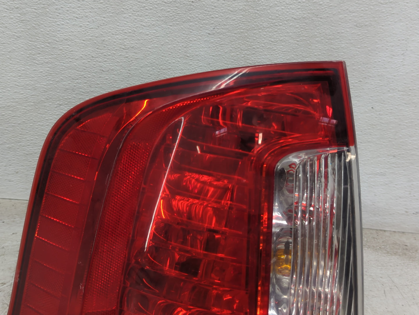 2011-2014 Ford Edge Tail Light Assembly Driver Left OEM P/N:BT43-13B505-AE Fits Fits 2011 2012 2013 2014 OEM Used Auto Parts