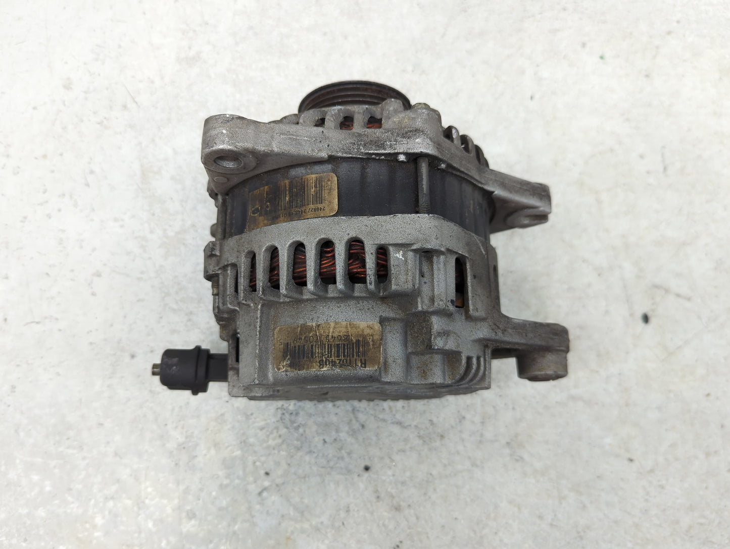2007-2014 Ford Edge Alternator Replacement Generator Charging Assembly Engine OEM P/N:8G1T-10300-AD Fits OEM Used Auto Parts