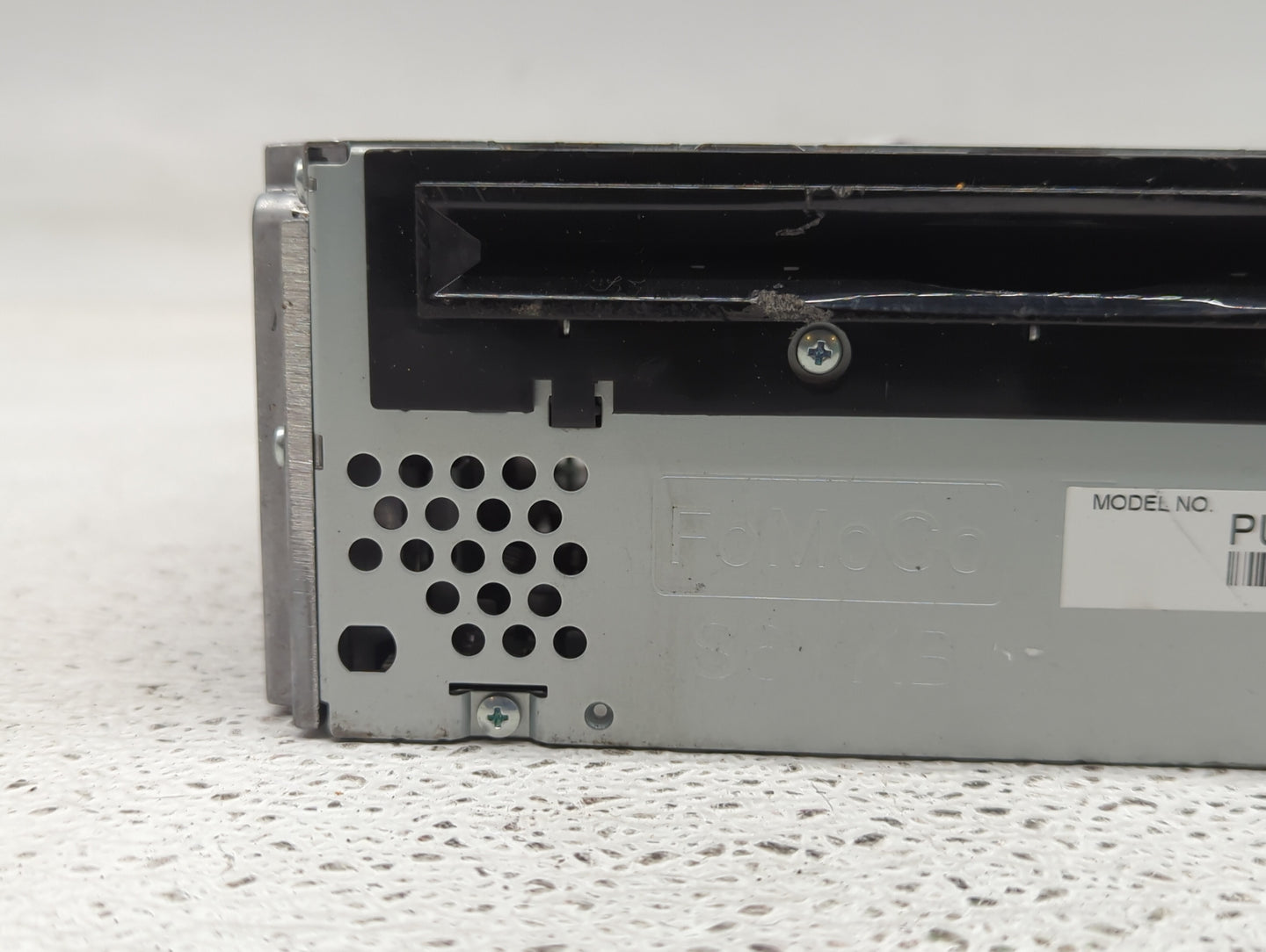 2013-2014 Ford Edge Radio AM FM Cd Player Receiver Replacement P/N:DT4T-19C107-BA Fits Fits 2013 2014 OEM Used Auto Parts - 