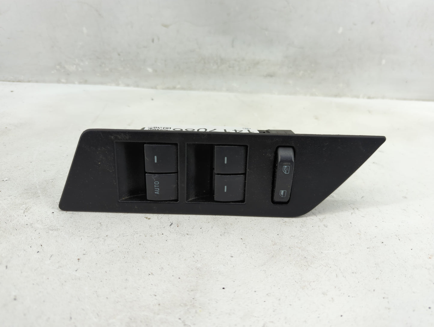 2011-2014 Ford Edge Master Power Window Switch Replacement Driver Side Left P/N:BT4T-14540-AAW Fits Fits 2011 2012 2013 2014