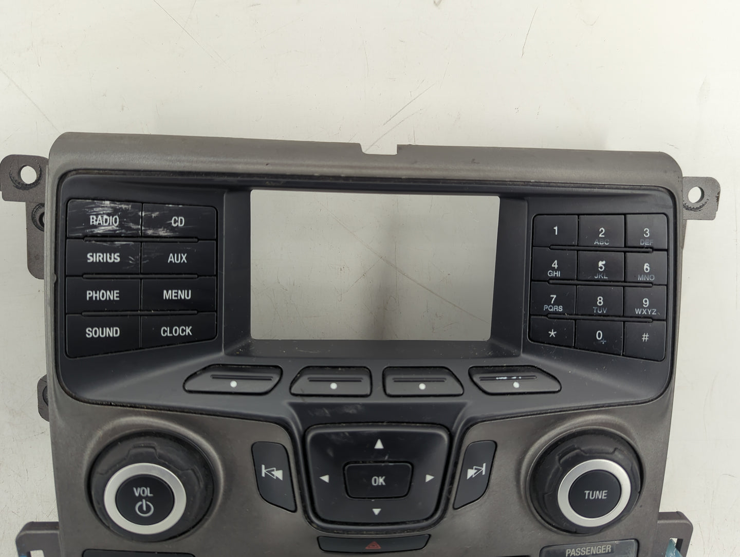 2013-2013 Ford Edge Radio Control Panel - Oemusedautoparts1.com