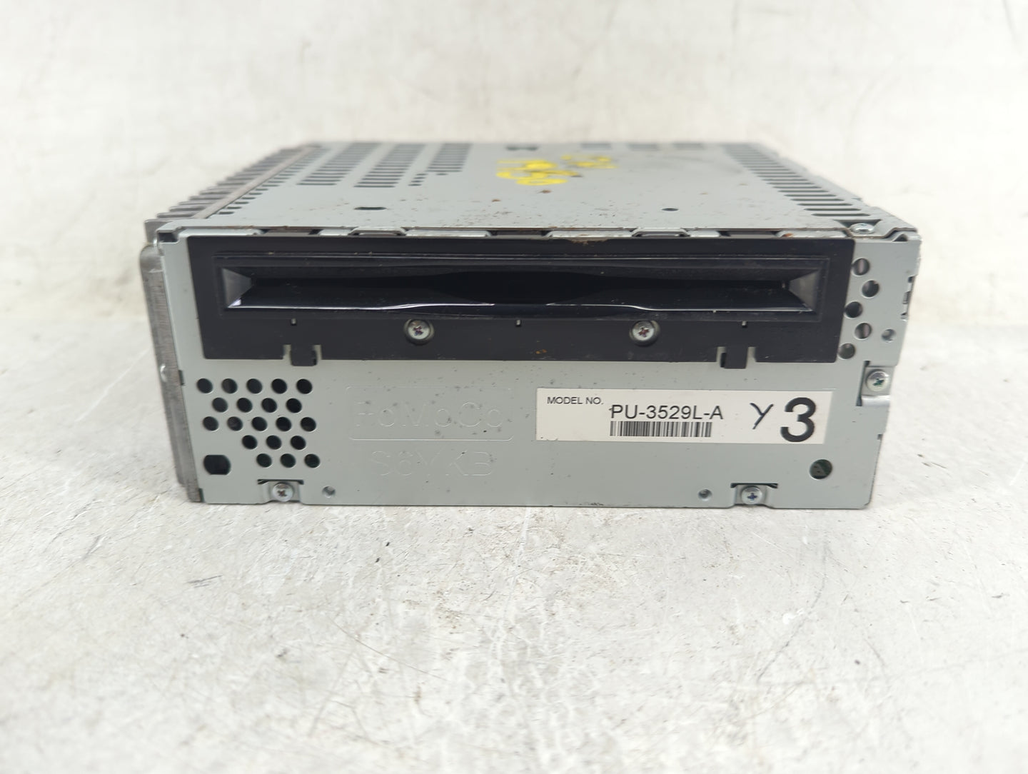 2013 Ford Edge Radio AM FM Cd Player Receiver Replacement P/N:DT4T-19C107-CB Fits OEM Used Auto Parts - Oemusedautoparts1.co